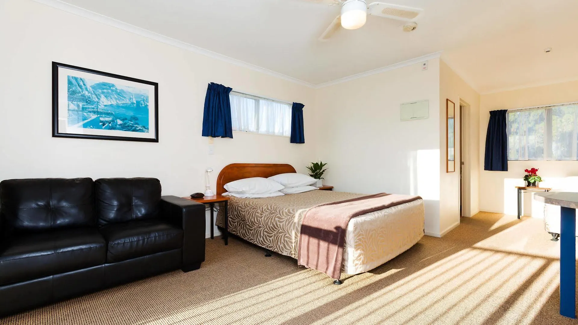 Elliotts Kapiti Coast Motor Lodge Paraparaumu 3*,